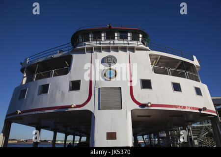 Stati Uniti d'America, Louisiana, New Orleans, Algeri traghetto sul fiume Mississippi, mattina Foto Stock