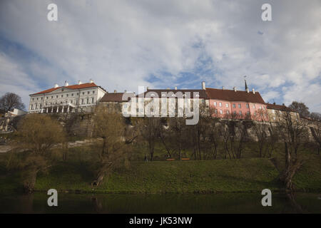 Estonia, Tallinn, area di Toompea, Toompea edifici da Toompark Foto Stock