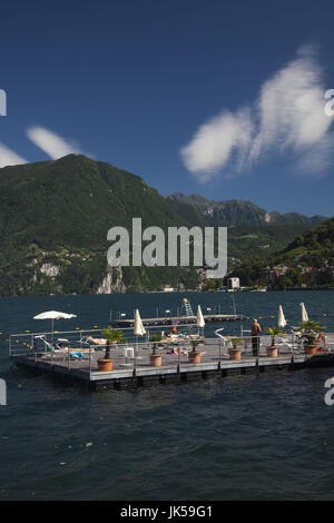 La Svizzera, Ticino, Lago di Lugano Lugano, Lido Riva Caccia, spiaggia flottante Foto Stock