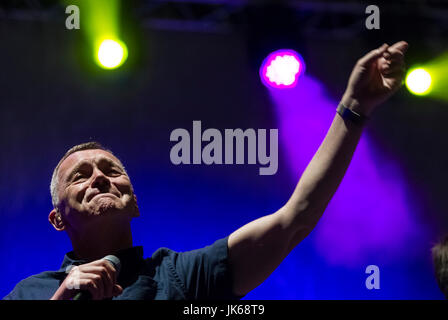 Cartagena, Spagna. 21 Luglio, 2017. Il British gruppo musicale UB40 durante le loro performance presso La Mar de Musicas Festival. Credito: ABEL F. ROS/Alamy Live News Foto Stock