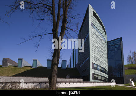 Estonia, Tallinn, area di Kadriorg, KUMU, Museo d'Arte di Estonia, esterna Foto Stock