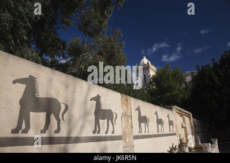 La Tunisia, Tunisi, Cartagine Byrsa Hill, parete e l'L'Acropolium Foto Stock
