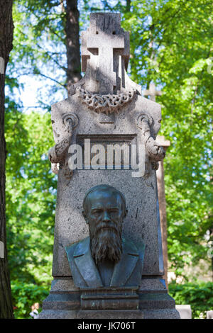 La Russia, San Pietroburgo, Vosstaniya, Tikhvin cimitero, tomba di Fëdor Dostoevskij, scrittore Foto Stock