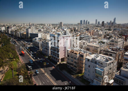 Israele, Tel Aviv, elevati vista città di HaYarkon Street Foto Stock