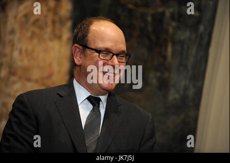 S.a.s. Il Principe Alberto II di Monaco visite Nazioni Unite sul dicembre 14, 2015 a New York. Credito: Dennis Van Tine/MediaPunch Foto Stock