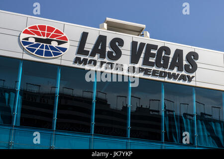 Las Vegas - Circa il luglio 2017: Las Vegas Motor Speedway. Gli host LVMS NASCAR e NHRA eventi tra cui la Pennzoil 400 IV Foto Stock