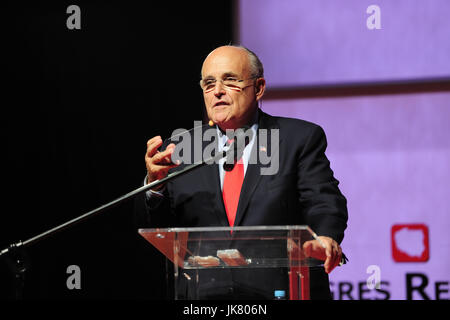 giuliani, sindaco, nuovo, pol, politica, autorità, rudolph, singolo, parlando, stati uniti, york, foto Kazimierz Jurewicz Foto Stock