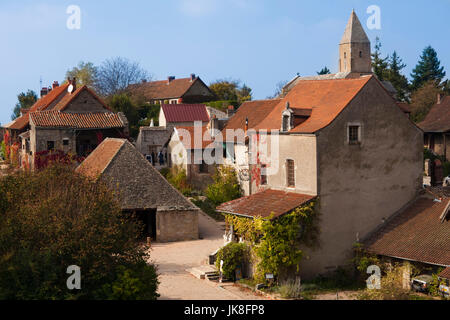 Francia, Saône-et-Loire Reparto, Regione Borgogna, Area Maconnais, Brancion, vista villaggio Foto Stock