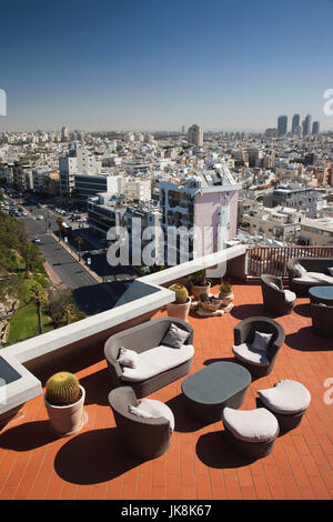 Israele, Tel Aviv, elevati vista città di HaYarkon Street Foto Stock