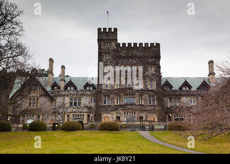 Canada, British Columbia, l'isola di Vancouver, Victoria, Strada Regia Università, Hartley Parco Castello Foto Stock