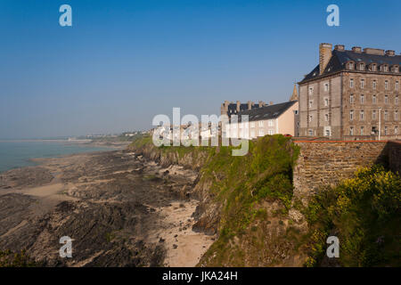 Francia, regione della Normandia, Manche Department, Granville Haut Ville, Città Alta Foto Stock