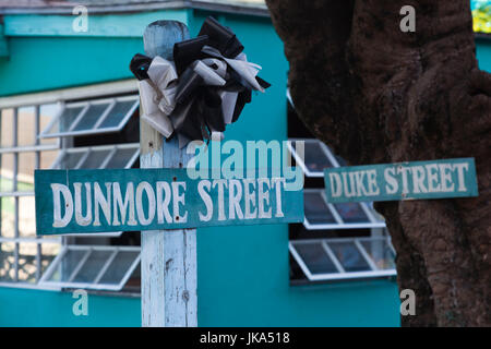 Bahamas, Eleuthera Island Harbour Island, Dunmore Town, segno per Dunmore Street Foto Stock