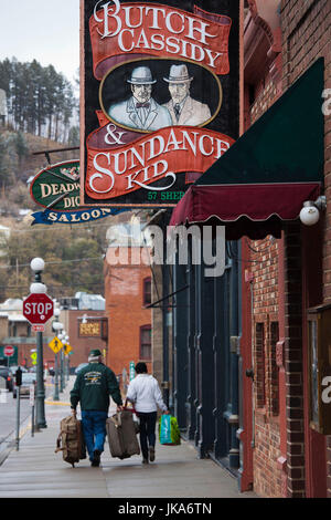 Stati Uniti d'America, Sud Dakota, Black Hills National Forest, Deadwood, segno per il Butch Cassidy e Sundance Kid 3 volumi Foto Stock