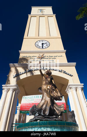 Stati Uniti d'America, Florida, Boca Raton, Mizner Park, clocktower Foto Stock
