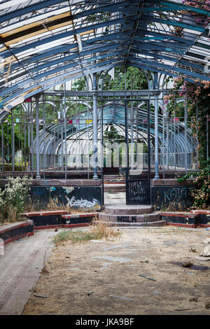 Il Cile, Santiago, Parque Quinta Normal park, serra di antiquariato Foto Stock