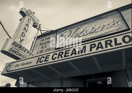 Stati Uniti d'America, New Jersey, Bloomfield, Holstens Gelateria, posizione finale utilizzato per l'ultimo episodio della Soprani serie TV, esterna Foto Stock