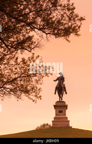 Stati Uniti d'America, Pennsylvania, Gettysburg, Battaglia di Gettysburg, monumento a maggiore generale Winfield Scott Hancock, alba Foto Stock