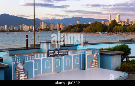 Kit Showboat Free Open Air Amateur Theater Stage sulla spiaggia di Kitsilano a Vancouver British Columbia Canada Foto Stock