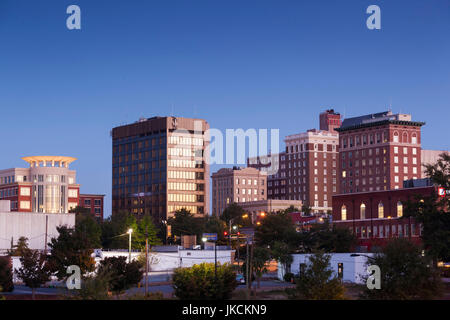 Stati Uniti d'America, Sud Carolina, Greenville, skyline della città, Alba Foto Stock