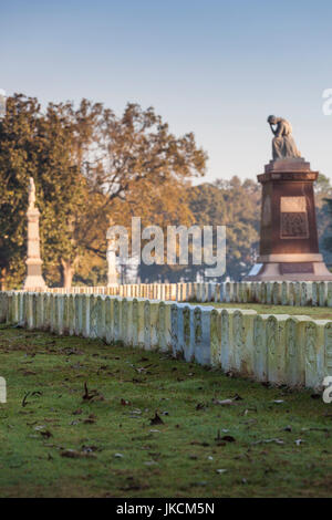 Stati Uniti d'America, Georgia, Andersonville, Andersonville National Historic Site, sito di pugno era della Guerra Civile per prigionieri di guerra camp, cimitero militare Foto Stock