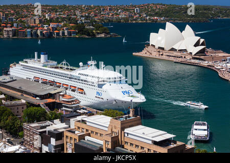 Australia, Nuovo Galles del Sud, NSW, Sydney, SIL area Rocks, Sydney Opera House, vista in elevazione, ore diurne Foto Stock