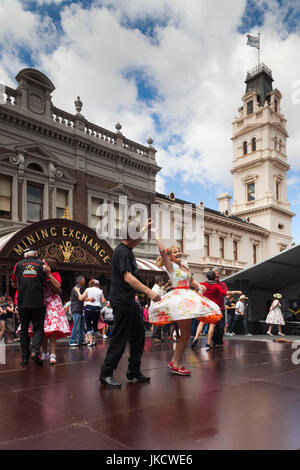 Australia, Victoria, VIC, Ballarat Ballarat Beat Rockabilly Festival, ballerini, NR Foto Stock