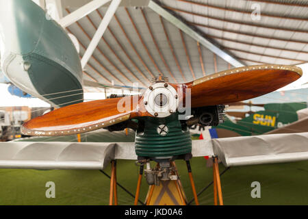 Australia, Australia occidentale, Bull Creek, RAAF Aviation Heritage Museum, elica in legno Foto Stock