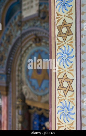 La Romania, Bucarest, orienti la Sinagoga, alloggiamento della storia ebraica museo, interno Foto Stock