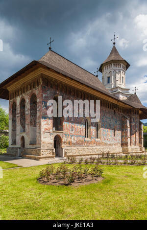 La Romania, regione di Bucovina, Bucovina monasteri, Vatra Moldovitei, Monastero Moldovita, XVI secolo, esterna Foto Stock