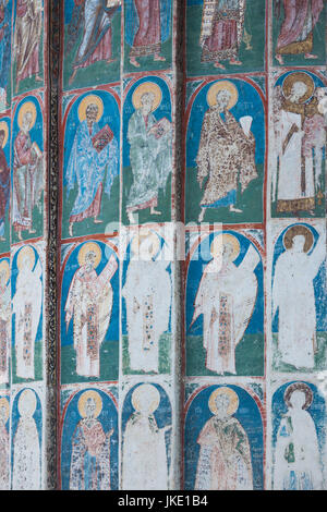 La Romania, regione di Bucovina, Bucovina monasteri, Voronet, Voronet monastero del XV secolo, affreschi a soggetto religioso fatto in Voronet blu, vernice originale fatta con lapus lazuli stone Foto Stock