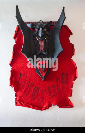 La Romania, Transilvania, Tihuta Pass, Hotel Castel Dracula, bat arte, interno Foto Stock