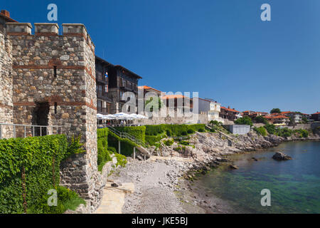 La Bulgaria, la costa del Mar Nero, Sozopol, lungomare orientale Foto Stock