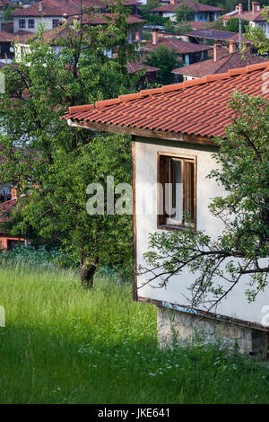 La Bulgaria, centrale Monti, Koprivshtitsa, dettaglio della nazionale bulgara in stile Revival house Foto Stock