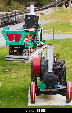 Stati Uniti d'America, New Hampshire, White Mountains, le istituzioni di Bretton Woods, il Mount Washington Cog Railway, in treno a Mount Washington, storico locomotore utilizzato nei primi giorni di viaggio in treno Foto Stock