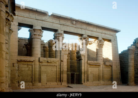 Egitto, Assuan, Mandulis-Tempel auf der Kalabsha-Insel nahe beim Assuan-Damm Nasser-Stausee im Foto Stock