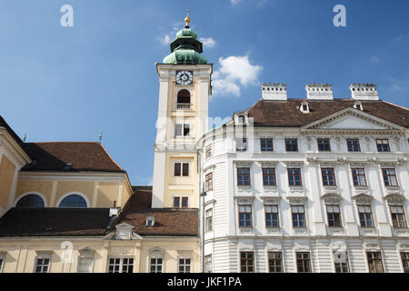 Abbazia scozzese sulla piazza Freyung nel centro di Vienna. Foto Stock