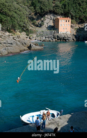 Una vista sul mare se vicino a San Fruttuoso di Camogli, Liguria, Itay Foto Stock