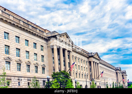 Herbert Hoover Building Commerce Department 15th Street a Washington DC. Costruzione completata nel 1932. Di fronte alla Casa Bianca, commercio ha multipl Foto Stock