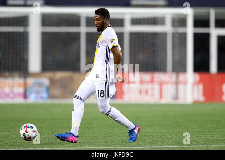 Gillette Stadium. 22 Luglio, 2017. MA, USA; Los Angeles Galaxy defender Bradley Diallo (18) in azione durante la prima metà di un match di MLS tra Los Angeles Galaxy e New England Revolution a Gillette Stadium. La Nuova Inghilterra ha vinto 4-3. Anthony Nesmith/Cal Sport Media/Alamy Live News Foto Stock