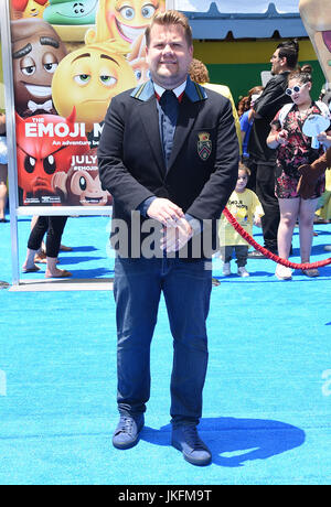 Westwood, California, Stati Uniti d'America. 23 Luglio, 2017. James Corden arriva per la premiere del film "Il filmato Emoji' al Regency Village theatre. Credito: Lisa O'Connor/ZUMA filo/Alamy Live News Foto Stock