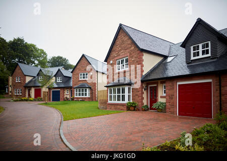 Grande e moderno staccato executive in stile villa case dalla Storia Case in Lancaster, Lancashire, Inghilterra,UK. Foto Stock