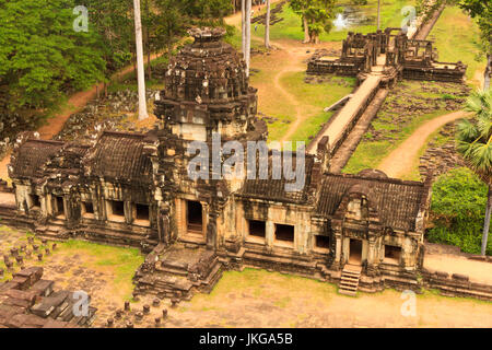 Tempio Baphuon in Siem Reap, Cambogia. Il Baphuon è un tempio di Angkor Thom. Costruito nella metà-11secolo. Foto Stock