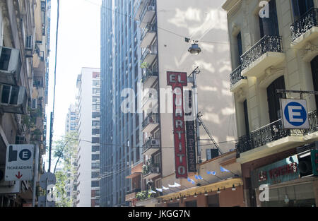 BUENOS AIRES, Argentina - 18 luglio 2017: vista generale del El Cuartito pizzeria presso il quartiere di Recoleta. Foto Stock