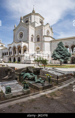 Cimitero monumentale dall'architetto Carlo Maciachini, Milano, Lombardia, Italia, Europa Foto Stock