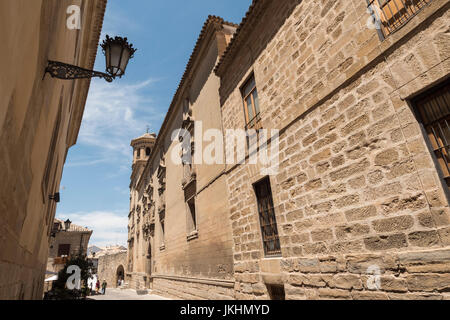 Università di Baeza, fondata nella città di Baeza con la bolla di Papa Paolo III nel 1538, in stile manieristico, Baeza, Andalusia, Spagna Foto Stock