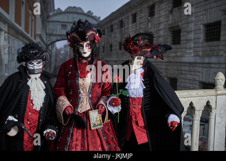 Festeggia il carnevale nell'anno 2017 a Venezia Italia Foto Stock