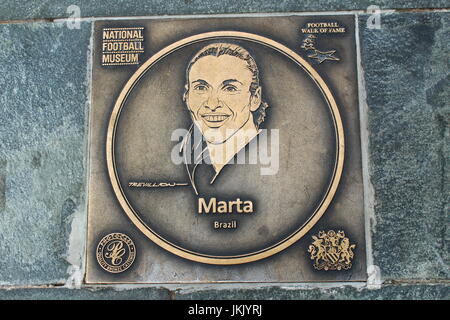 Marta Vieira da Silva il calcio femminile di placca a stella sul calcio Walk of Fame al Museo Nazionale del Calcio, Manchester, Inghilterra Foto Stock