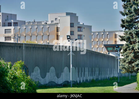 Più scarsamente, prigione, Seidelstrasse, Tegel, villaggio Reinicken, Berlino, Germania, Mauer, Justizvollzugsanstalt, Reinickendorf, Deutschland Foto Stock