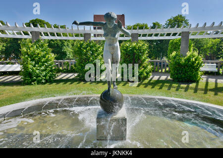 Pozzetti, Zeltinger posto, Frohnau, villaggio Reinicken, Berlino, Germania, Brunnen, Zeltinger Platz, Reinickendorf, Deutschland Foto Stock