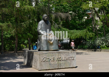 Kaethe Kollwitz monumento, luogo Kollwitz, Prenzlauer montagna, Pankow, Berlino, Germania, Kaethe-Kollwitz-Denkmal, Kollwitzplatz, Prenzlauer Berg, Deuts Foto Stock